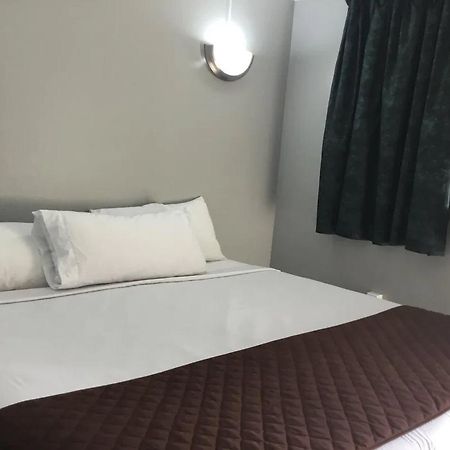 Americas Best Value Inn Avenel Woodbridge Esterno foto