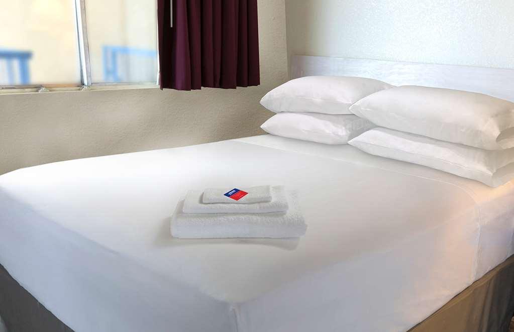 Americas Best Value Inn Avenel Woodbridge Camera foto
