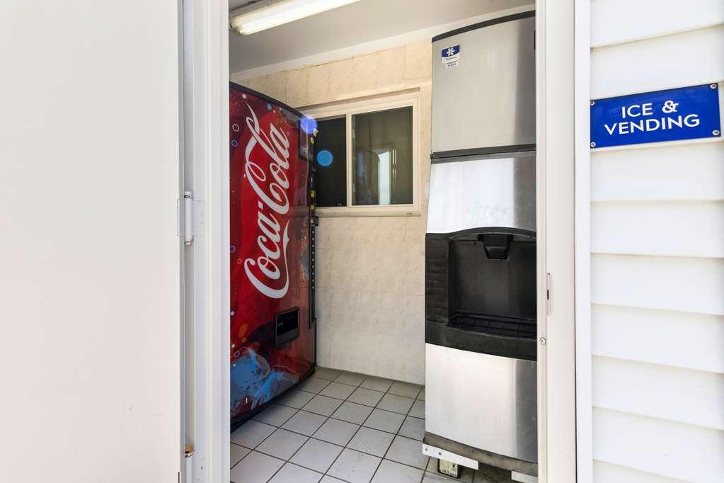 Americas Best Value Inn Avenel Woodbridge Servizi foto